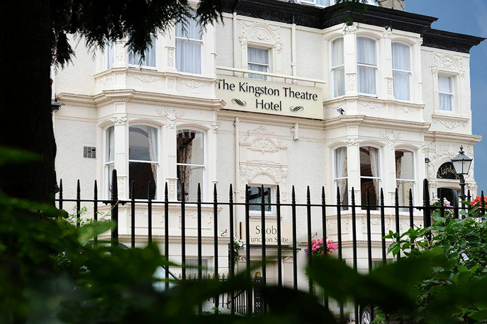 Kingston Theatre Hotel Kingston upon Hull Exterior foto